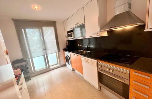 NEW! Apartamento con 2 piscinas, parque infantil, a 1 min de la playa - Foto 14