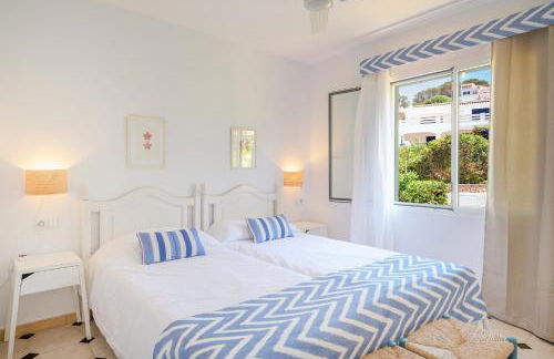 VILLA CANELA B11 by BookMenorcaVillas with see views - Foto 29