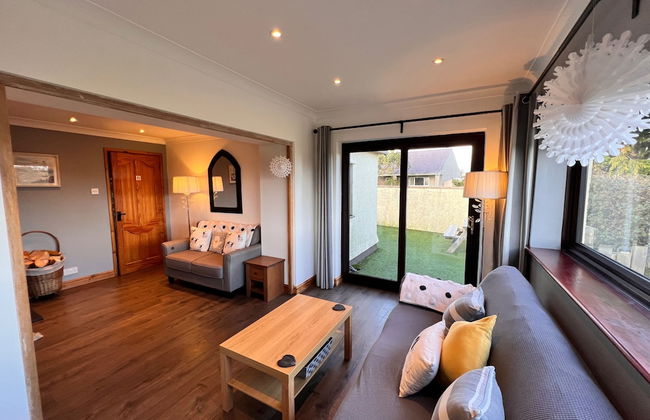 Detached 3 Bed Cottage, Mountain Views- Pets, Wifi - Photo 15