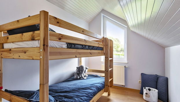 Pleasant Holiday Home With Recreation Room - Photo 5, Room