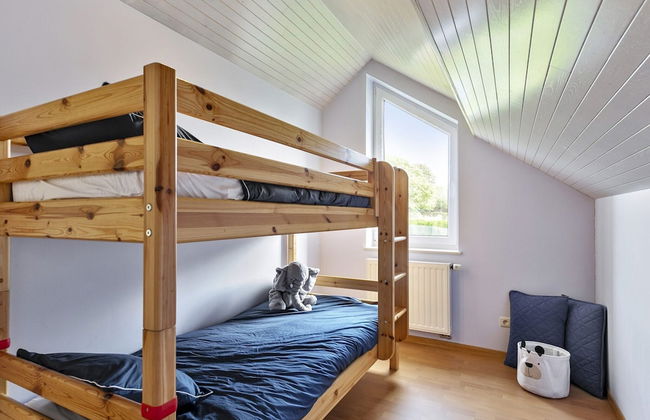 Pleasant Holiday Home With Recreation Room - Photo 5