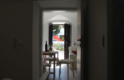 Casa das Bonecas by LovelyStay - Foto 12