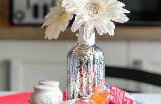 Located in the peaceful NG8 Wollaton , Perfect for Business Trips & Family Holidays or working proffesionals-long term deals, M1 Nearby , Free Parking , Private Garden , 500Mb Wi-Fi , Netflix - Foto 21