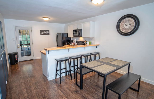 Lovely 2br/2ba Home Near Riverwalk - Foto 18