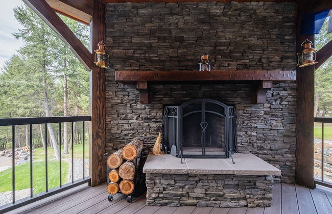 Chateau Fortine Retreat for 6! - Photo 57