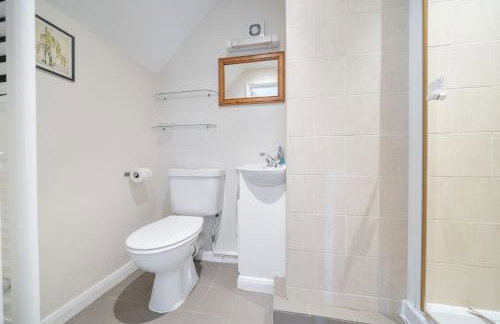 Grasshopper Cottage - Photo 16