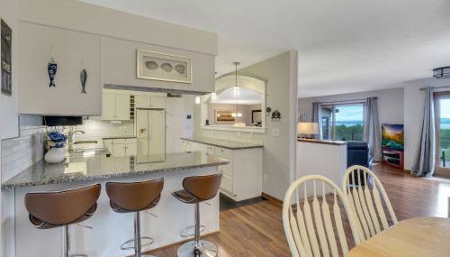 Harbor View Getaway - Photo 2