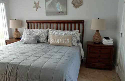 Sunrise Ocean Suites - Photo 40