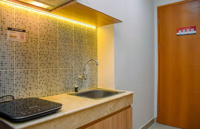 Nice And Cozy Studio At Evenciio Apartment - Foto 6