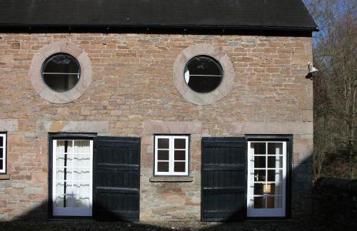 Glanhenwye Courtyard Cottages - Photo 17