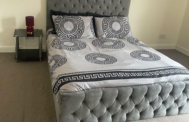 2-bed Apartment - Sleeps 4 - Street Parking - Wifi - Foto 8