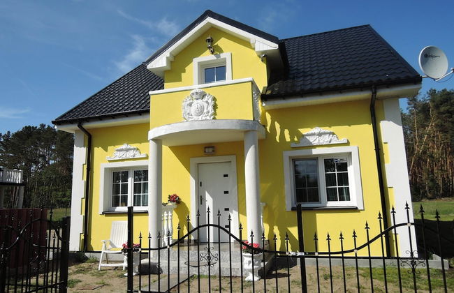 Holiday Home in Nowe Warpno by the Harbor - Foto 1