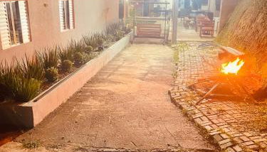 Chácara Com Piscina e Vista das Montanhas - Foto 2