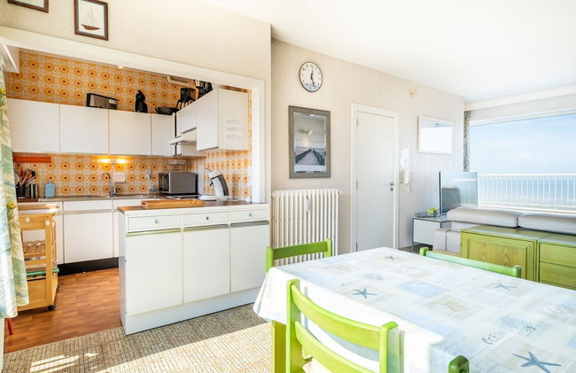 Penthouse in Seafront With Stunning Sea View - Photo 4