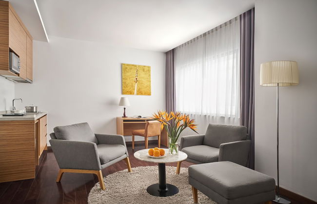 Oakwood Hotel & Apartments Saigon - Photo 59