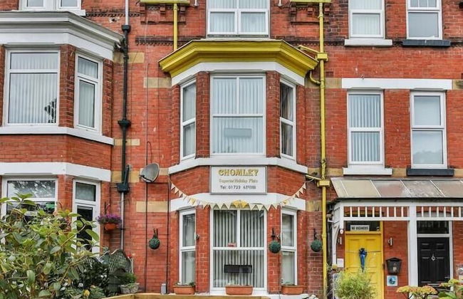 Chomley Holiday Flats - Photo 1