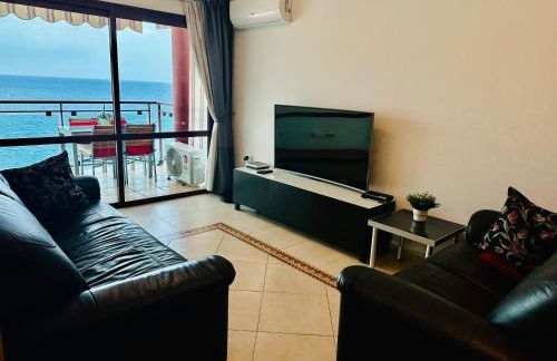 Su Eminencia - Sea View Apartment with Modern Comforts - Foto 47