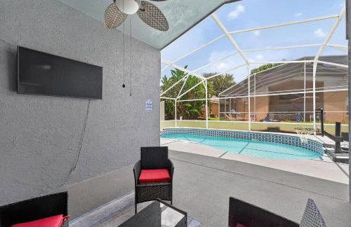 Entire Disney Retreat Home minutes from Disney, Shopping, and Restaurants 4br,2ba,7beds sleeps 10 - Foto 28