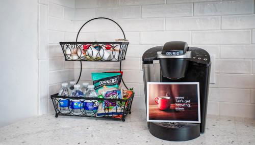 New 3 bedroom Home by, UofR, RIT, Strong, Airport - Photo 2