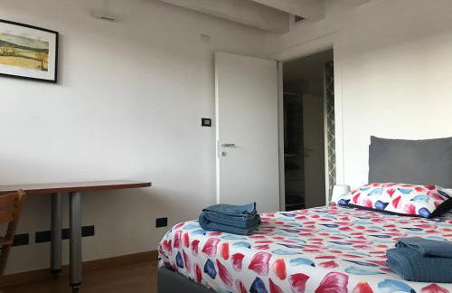 attico in un'oasi di verde sui navigli - NavigliApartments - Photo 12