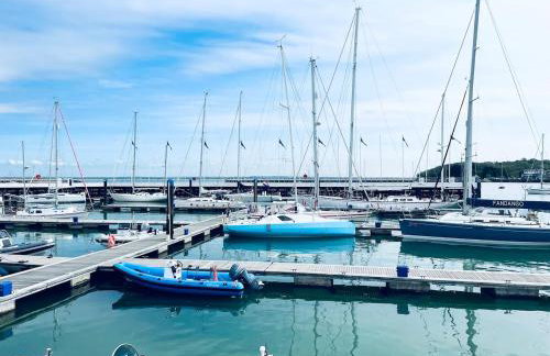 Brand New Cosy Cowes Cottage , 3 Bedroom, Sleeps 5 - Foto 9