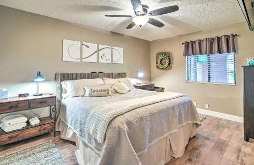 Relax Poolside! Peoria Oasis, 2 Mi to Downtown - Foto 13