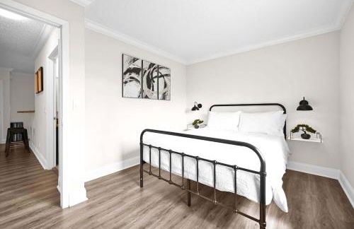 Serene Poolside Getaway Lake Access Parking - Foto 15