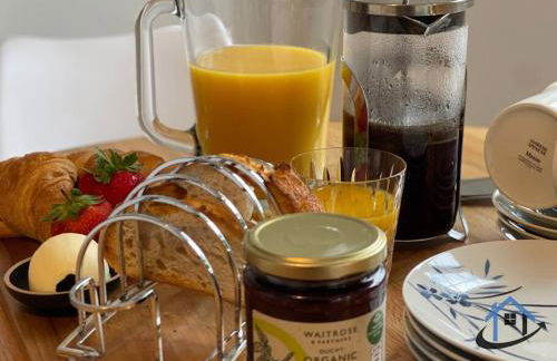 Petham Cottage Stanwick 2 bed sleeps 6 - Photo 16