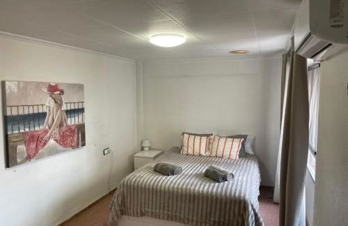 Piso Grande Amplio para grandes grupos 4 Dormitorios 2 baños,Asc 4AC y WIFI - Photo 31