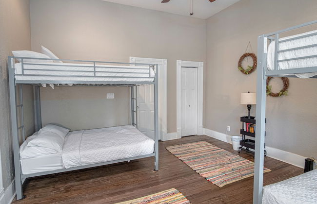 Restored Historic 2br/1.5ba House Near Downtown - Foto 11