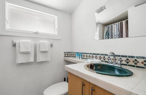 The Hyde Out - Cute Hyde Park Home with Private Hot Tub - Foto 13