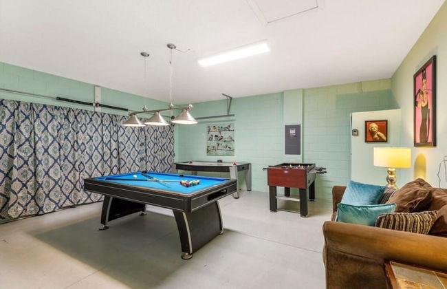 Lux Escape Private Pool Game Room Near Disney - Foto 16