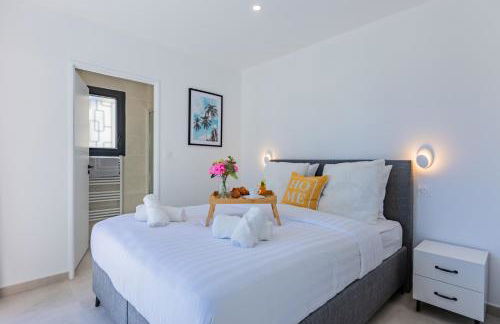 Villa Miray - Beach & Pool - Photo 15