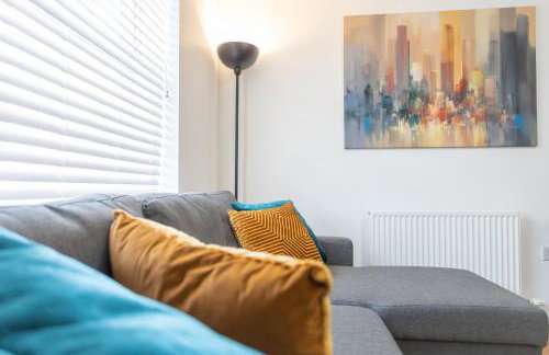 Spacious 2 Bedroom Apartment in Bedford, Near Milton Keynes & Local Business Parks - Foto 22