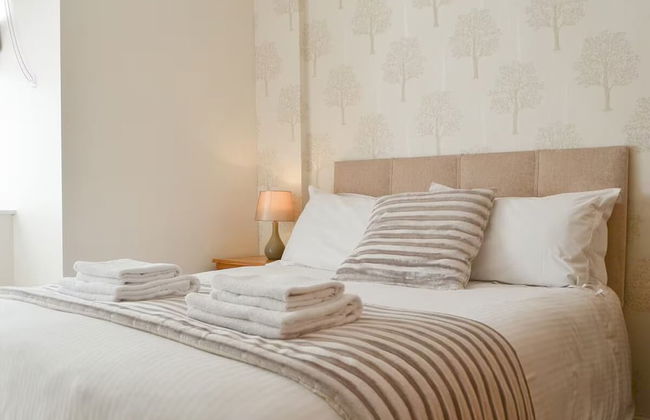 Brigham Farm Apartments - Photo 3