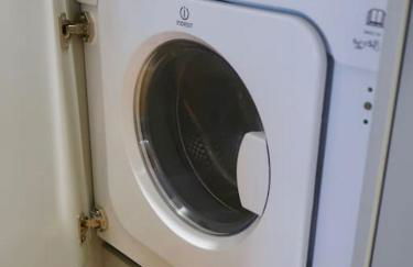 Stylish Studio Apartment, ensuite, kitchenette - Foto 13