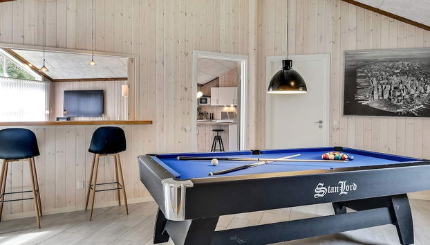 8 Person Holiday Home in Oksbol - Foto 4, Sala de juegos