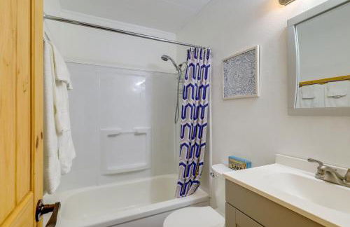 Pet-Friendly Cabin with Designated Boat Slip! - Foto 15