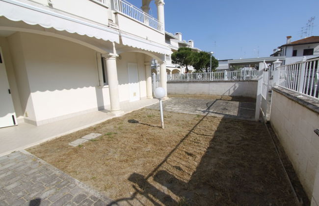 El Dorado Villas - Photo 23