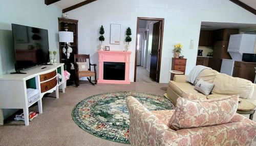Large 1 BR Cottage, KING BED on the Lake - Foto 4