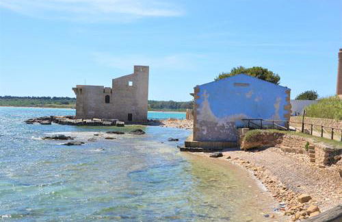 Strelitzia's house with heated pool , private garden and private parking & wi-fi - Foto 28