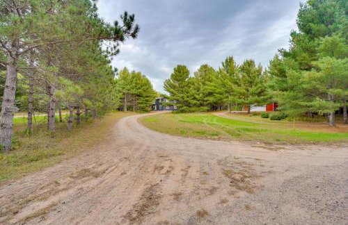 Waterfront Webster Cabin with Dock on Warner Lake! - Foto 38