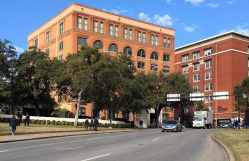 Stylish 1Br in Deep Ellum with Free Parking Near Baylor Med - Foto 54