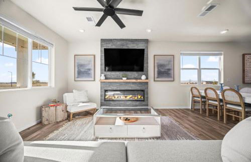 10 min to DIA, Walk to the Gaylord! - Foto 7