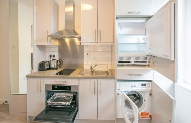 St Stephen's Green District-1 - Photo 17