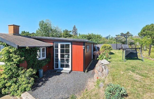 2 Person Holiday Home in Martofte - Foto 12