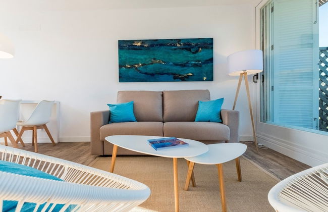 Apartamentos Playa de Canutells - Foto 1