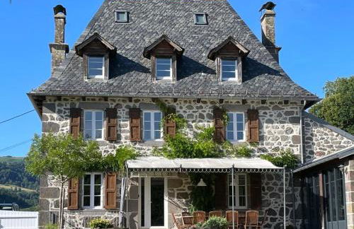 20 min Lioran, Maison familiale en Auvergne, Nature et Confort, - Photo 12