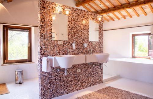 Holiday Home Villa Gelso mit Pool- Sauna und atemberaubender Aussicht by Interhome - Foto 10