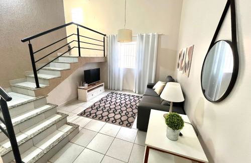 Casa Ampla - Ótima Localização - Foto 11